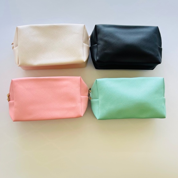 4  different color of Make up Bag, travel cosmetic bag - Picture 2 of 6